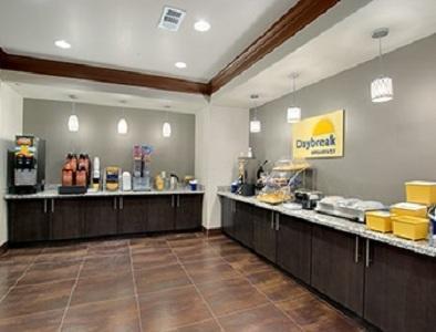 Days Inn By Wyndham Dilley Екстер'єр фото